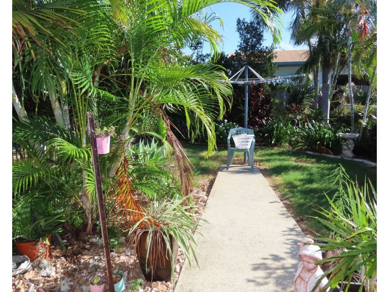 9 Suthers Street, Bowen QLD 4805