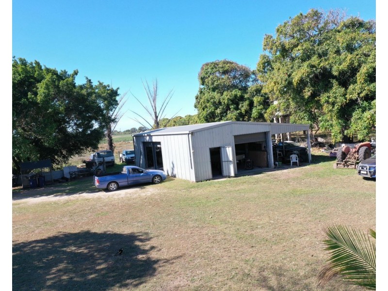 16 Inveroona Road, Bowen QLD 4805