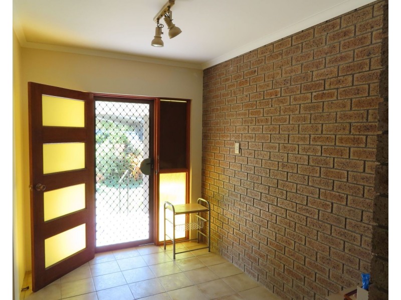 16 Inveroona Road, Bowen QLD 4805