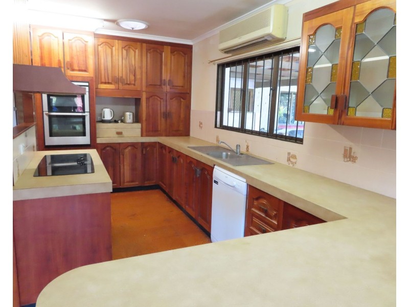 16 Inveroona Road, Bowen QLD 4805