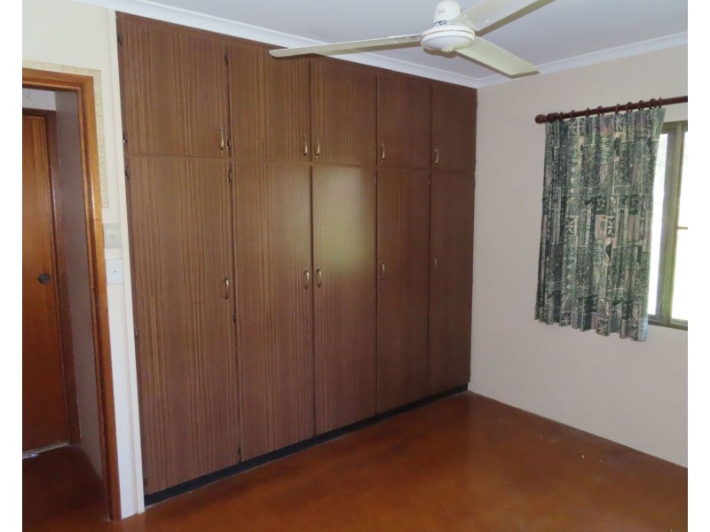 16 Inveroona Road, Bowen QLD 4805