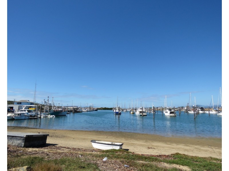 17 Williams Street, Bowen QLD 4805