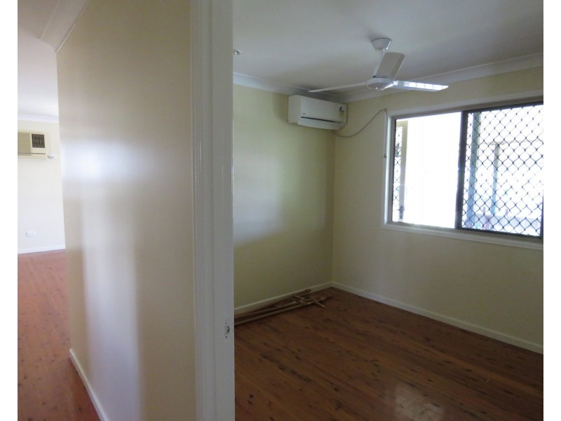 43 Whyte Avenue, Brisk Bay QLD 4805