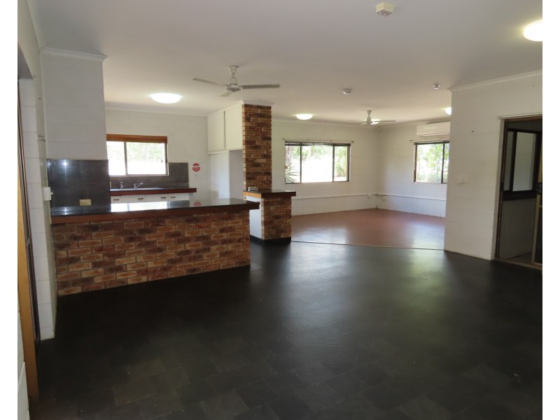 18502 Bruce Highway, Bowen QLD 4805