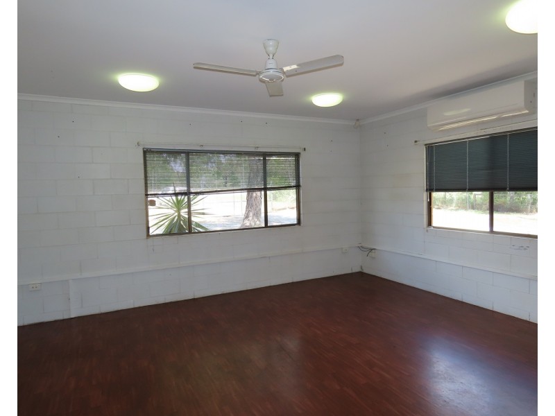 18502 Bruce Highway, Bowen QLD 4805