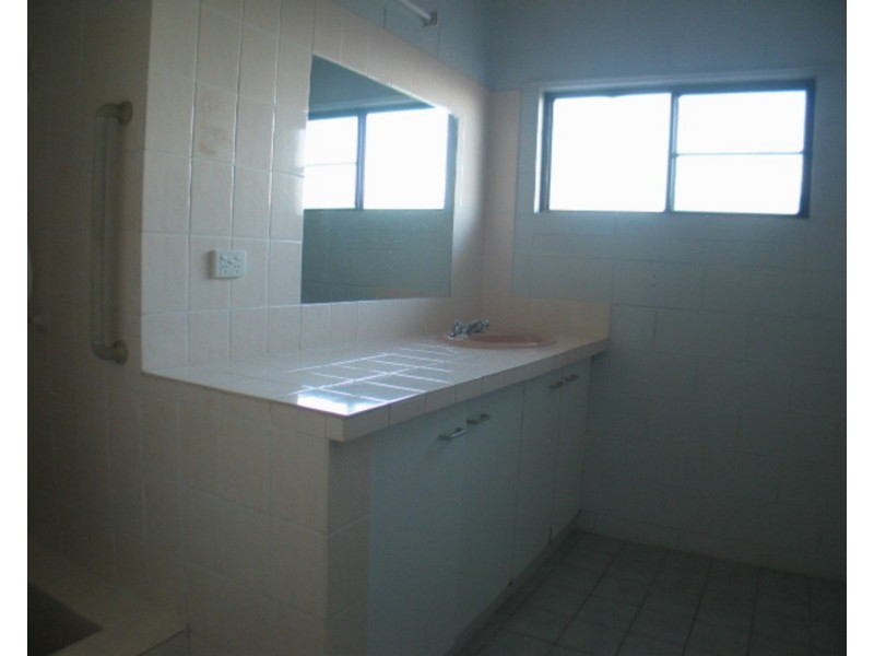 18502 Bruce Highway, Bowen QLD 4805