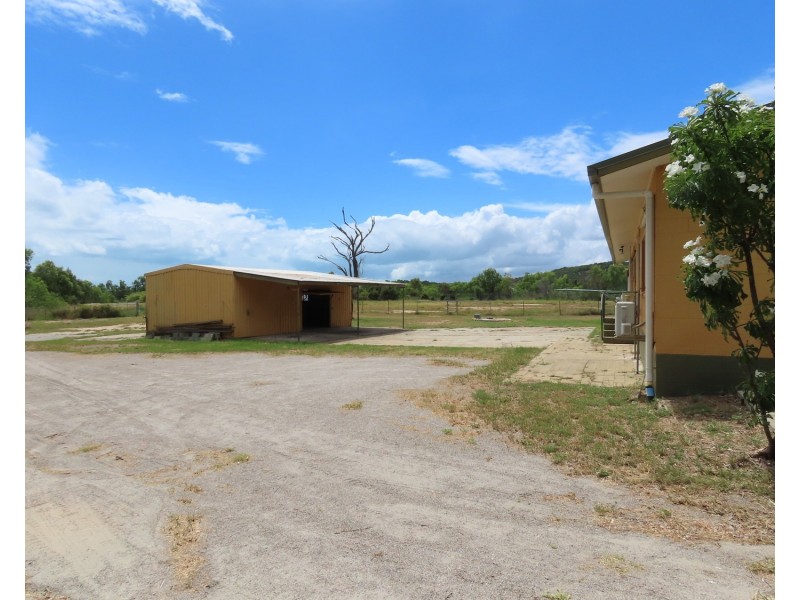 18502 Bruce Highway, Bowen QLD 4805