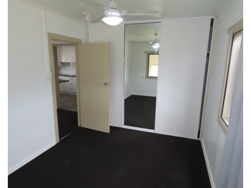 98 Dalrymple Street, Bowen QLD 4805