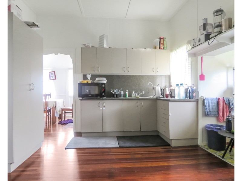 25 Kennedy Street, Bowen QLD 4805