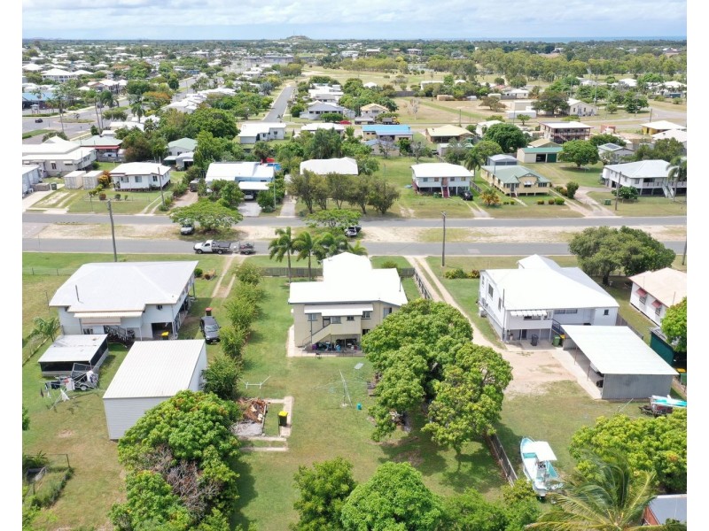 25 Kennedy Street, Bowen QLD 4805