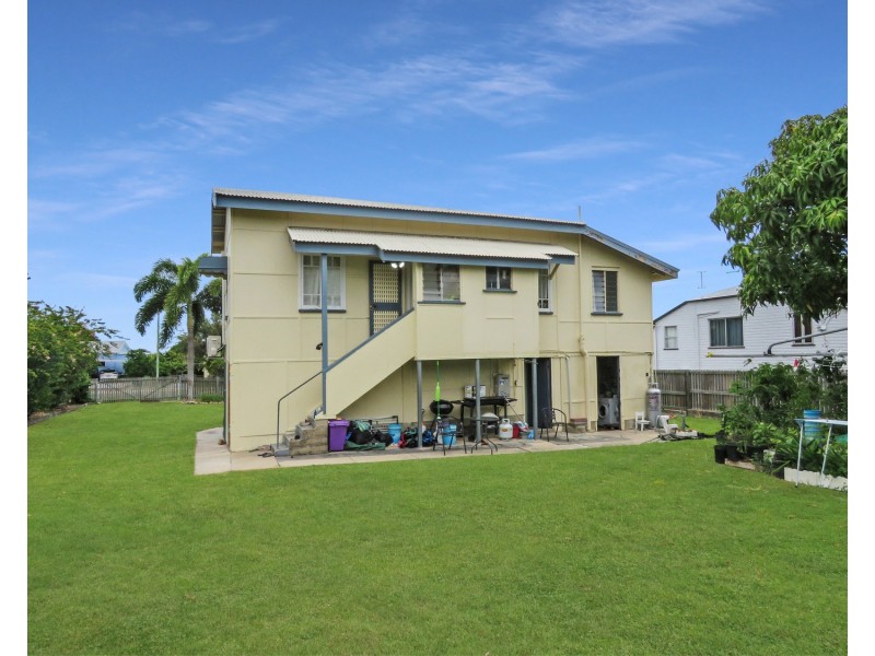 25 Kennedy Street, Bowen QLD 4805