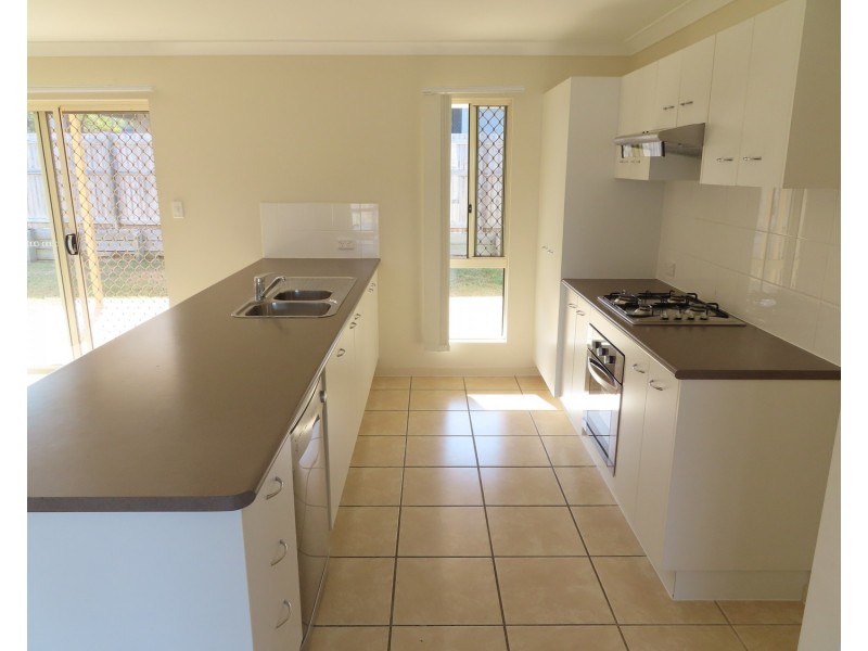 15 Sapphire Crescent, Bowen QLD 4805