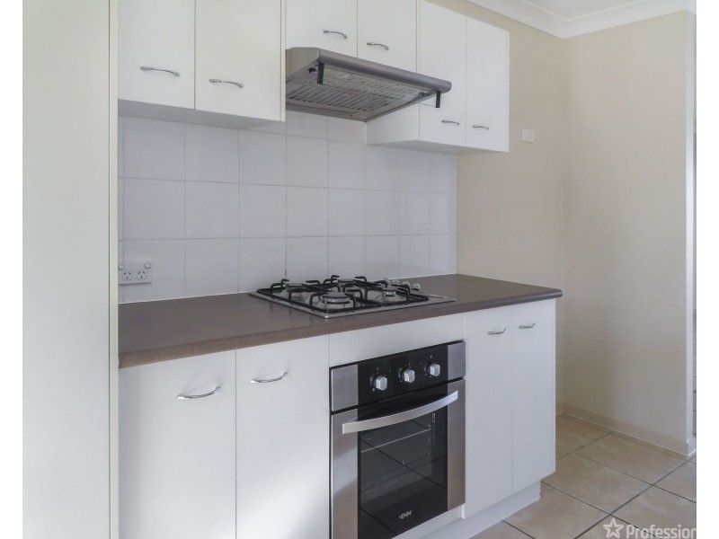 15 Sapphire Crescent, Bowen QLD 4805