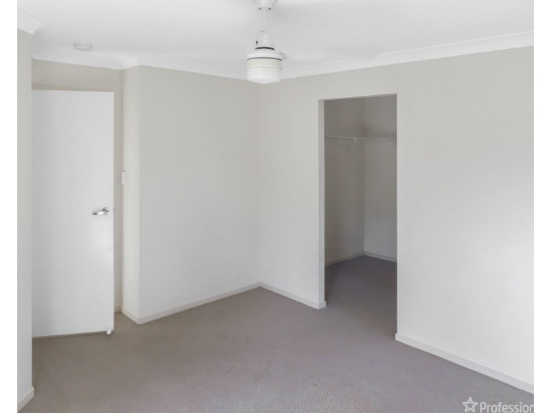 15 Sapphire Crescent, Bowen QLD 4805