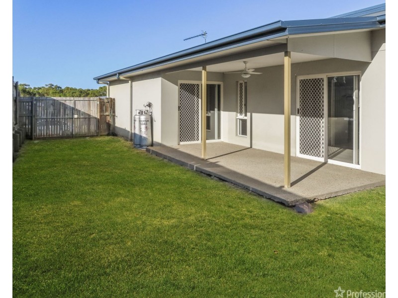15 Sapphire Crescent, Bowen QLD 4805