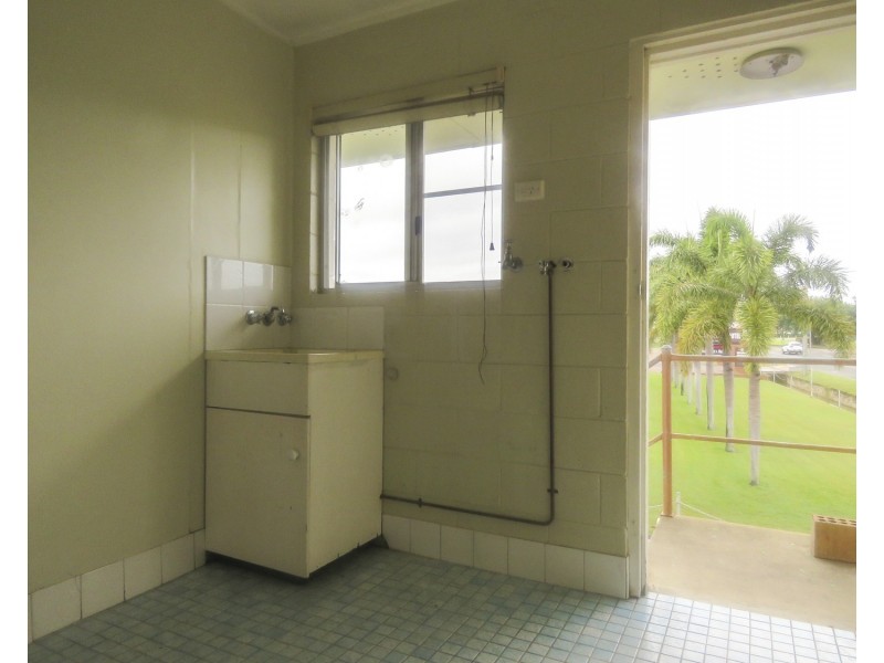 3/10A Don Street, Bowen QLD 4805
