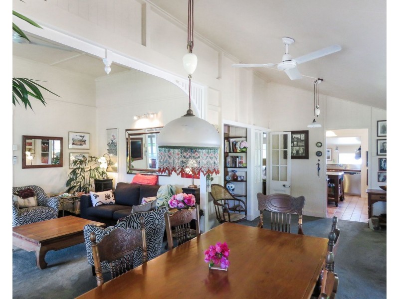 33 Thomas Street, Bowen QLD 4805