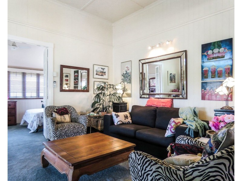 33 Thomas Street, Bowen QLD 4805