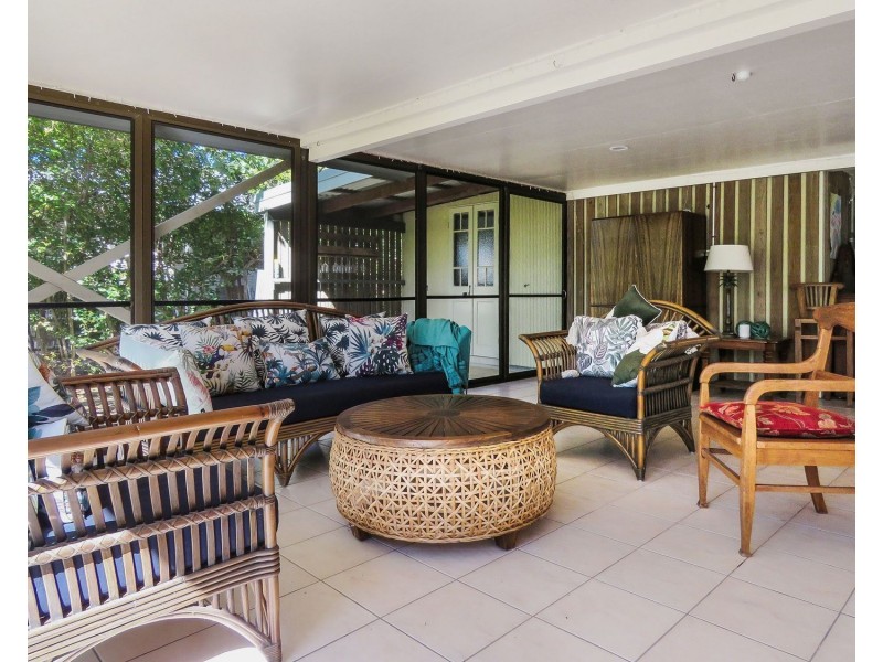 33 Thomas Street, Bowen QLD 4805