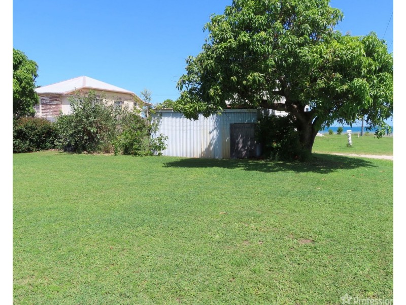 20 Quay Street, Bowen QLD 4805