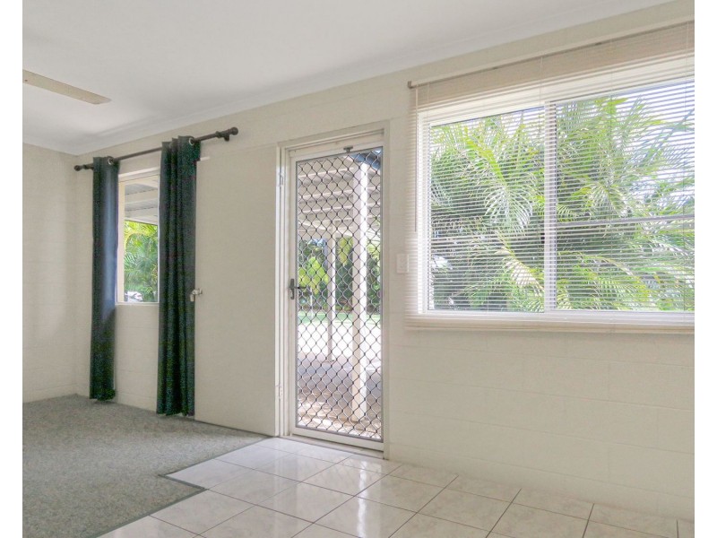 3/41 Crofton Street, Bowen QLD 4805