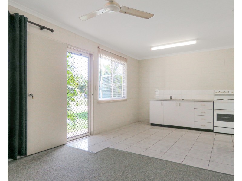 3/41 Crofton Street, Bowen QLD 4805
