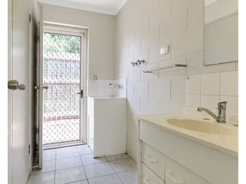 3/41 Crofton Street, Bowen QLD 4805