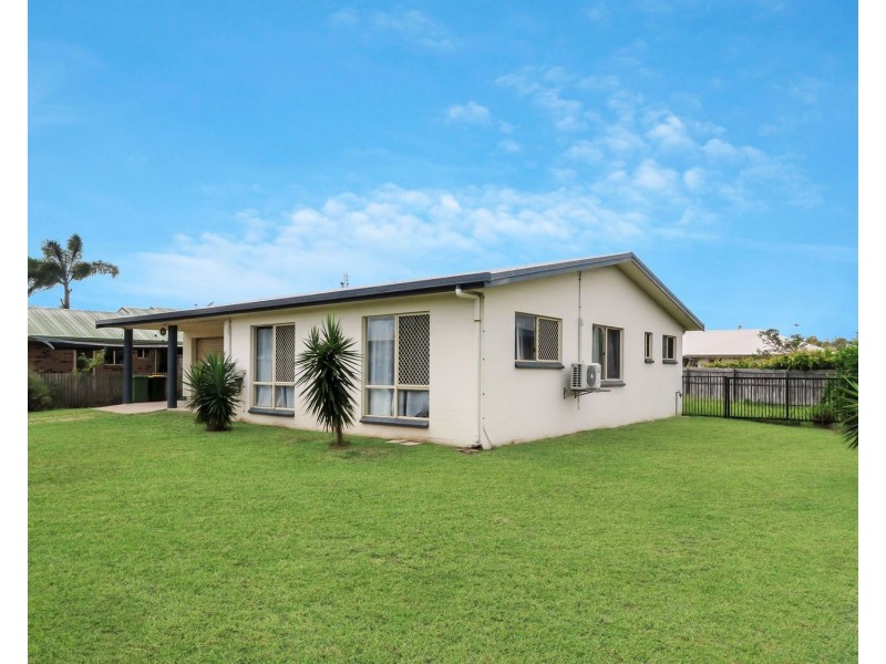 13 Oak Crescent, Bowen QLD 4805