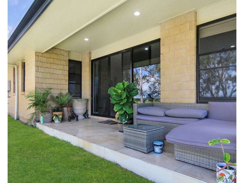 1/11 Craigie Court, Bowen QLD 4805