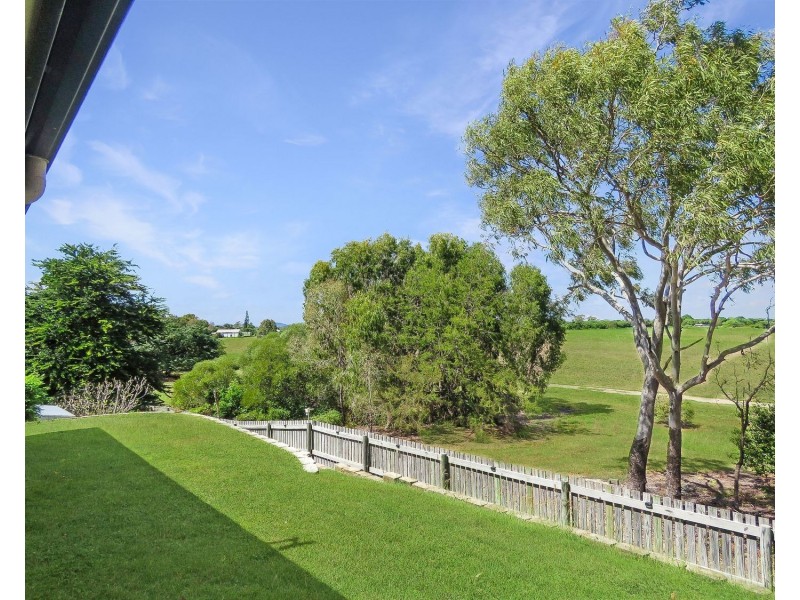 1/11 Craigie Court, Bowen QLD 4805