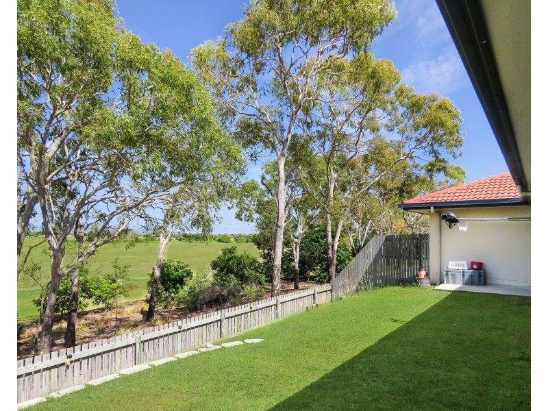 1/11 Craigie Court, Bowen QLD 4805