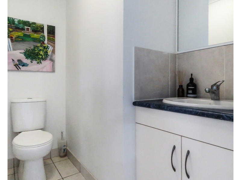 1/11 Craigie Court, Bowen QLD 4805