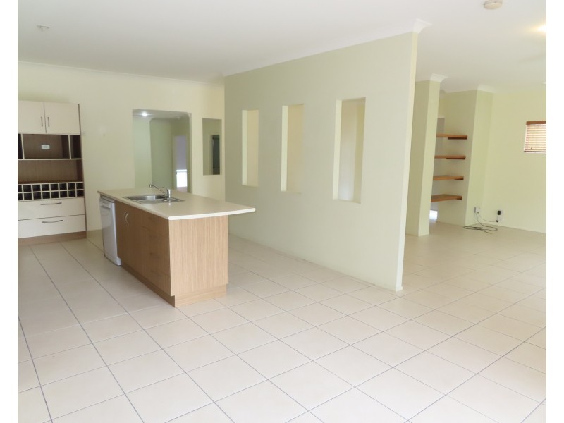 144 Ocean View Drive, Bowen QLD 4805