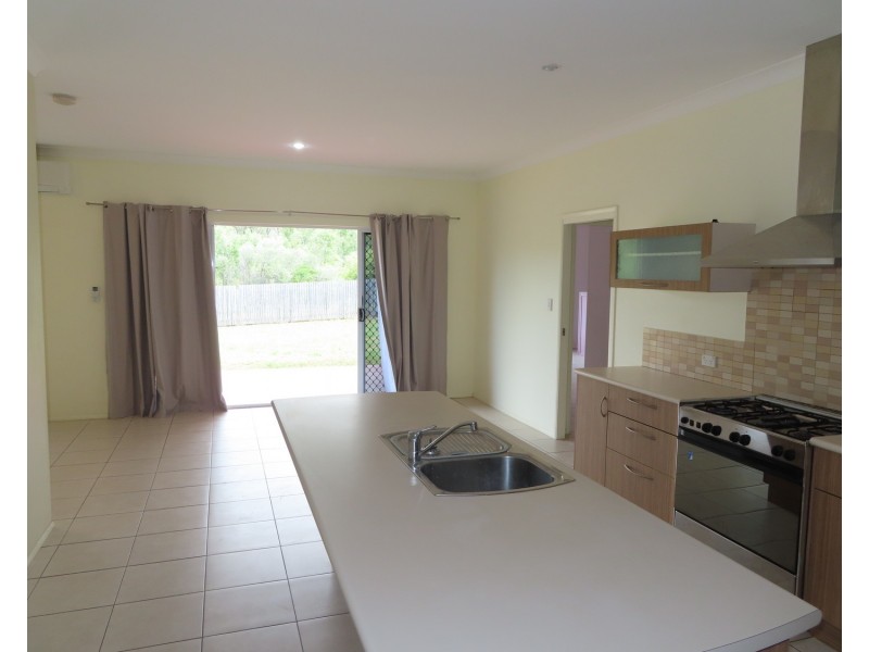 144 Ocean View Drive, Bowen QLD 4805