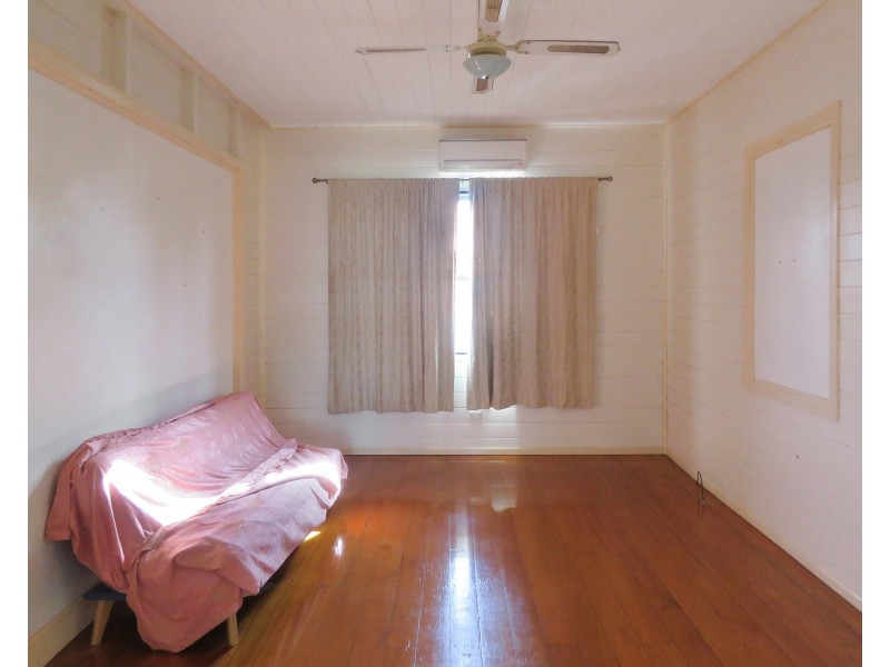 40 Kennedy Street, Bowen QLD 4805