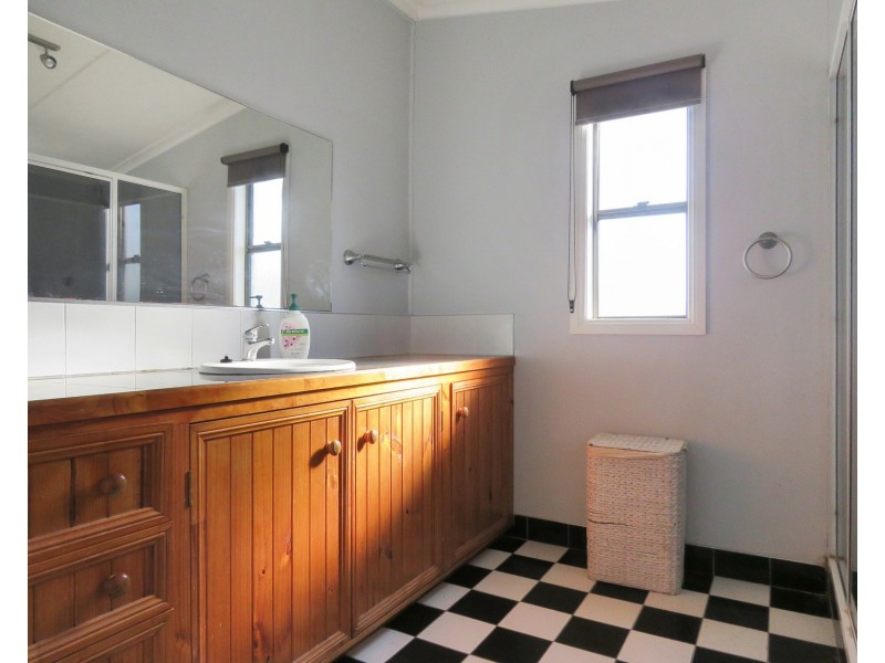 40 Kennedy Street, Bowen QLD 4805