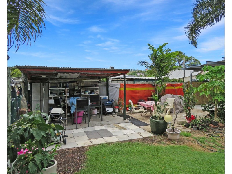 11 Leichhardt Lane, Bowen QLD 4805