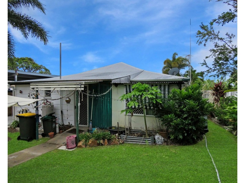 11 Leichhardt Lane, Bowen QLD 4805