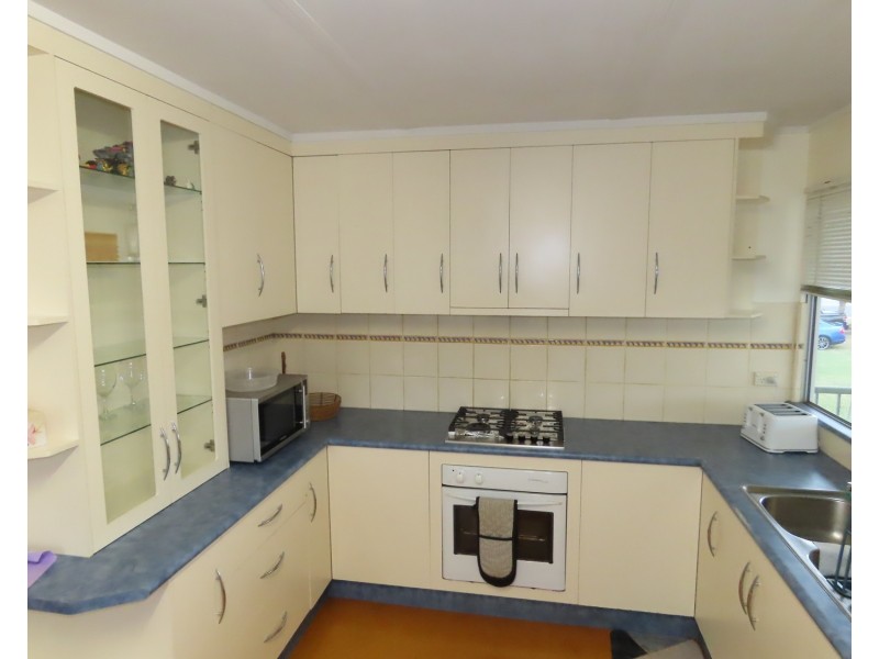 88 Powell Street, Bowen QLD 4805