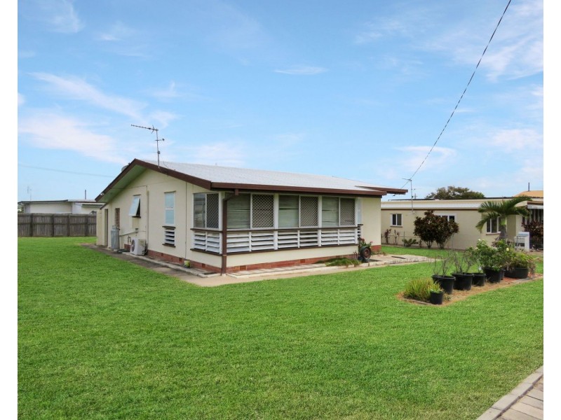 11 Denison Street, Bowen QLD 4805