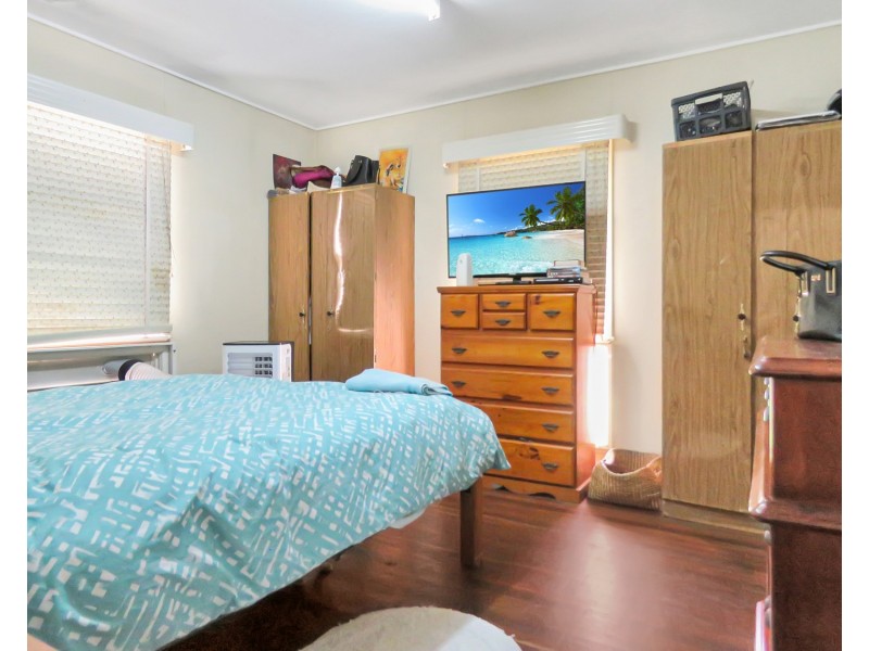 11 Denison Street, Bowen QLD 4805