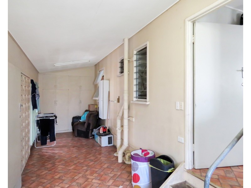 11 Denison Street, Bowen QLD 4805
