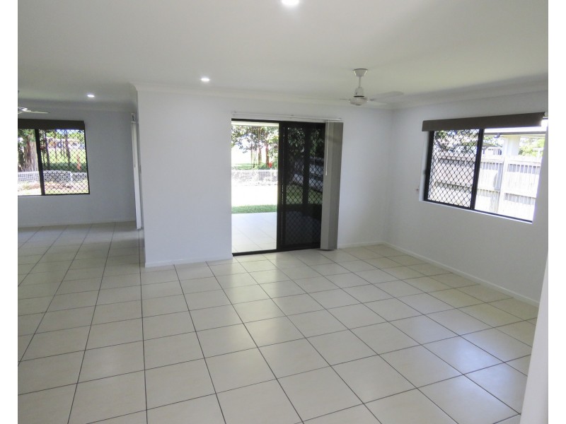 9 Kirkpatrick Court, Bowen QLD 4805