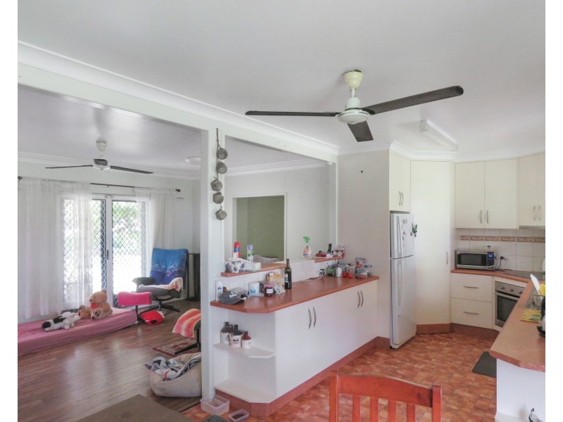 19076 Bruce Highway, Bowen QLD 4805