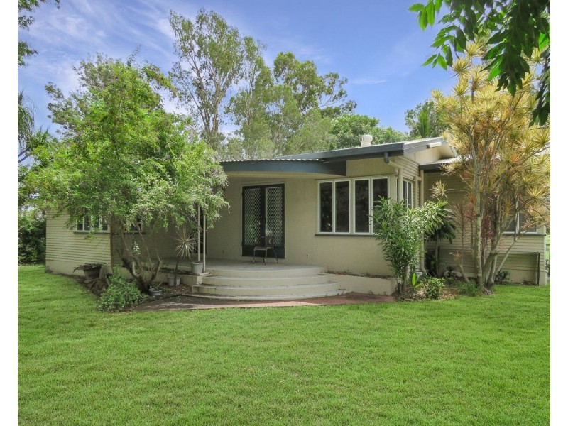 19076 Bruce Highway, Bowen QLD 4805