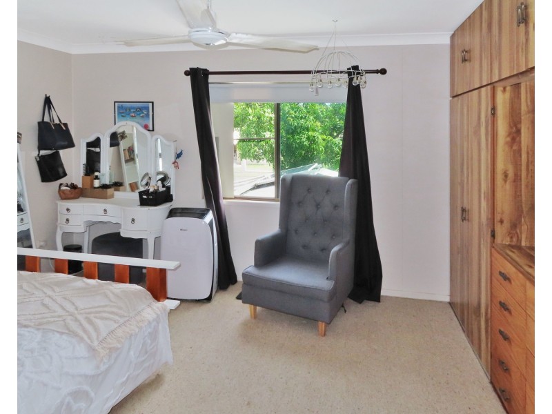 10 Christison Street, Bowen QLD 4805