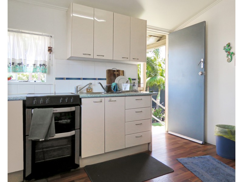 42 Kennedy Street, Bowen QLD 4805