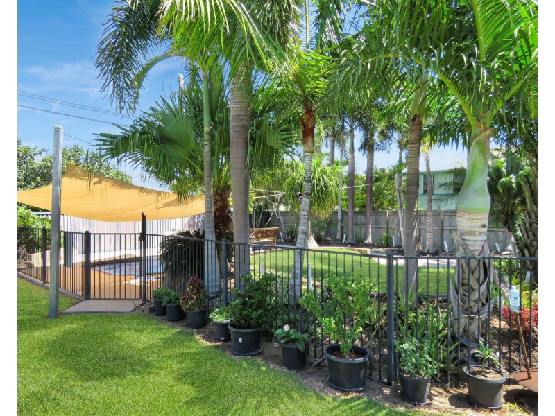 42 Kennedy Street, Bowen QLD 4805