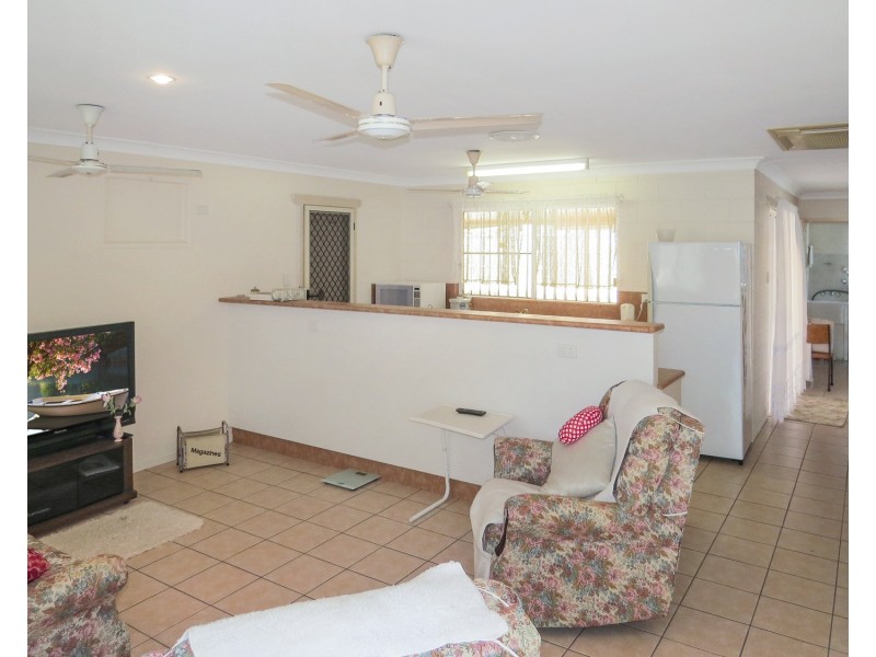 1/30 John Street, Bowen QLD 4805