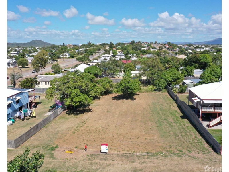 45 Gregory Street, Bowen QLD 4805